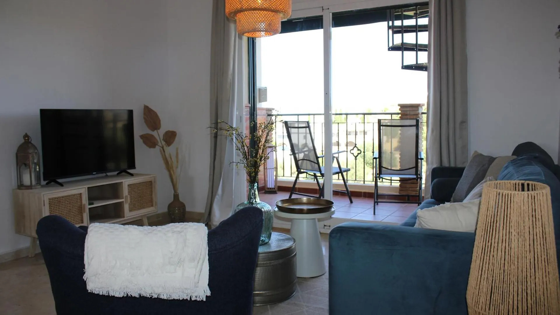 Renovated Penthouse Oasis With Sea & Mountain Views Apartment Fuengirola