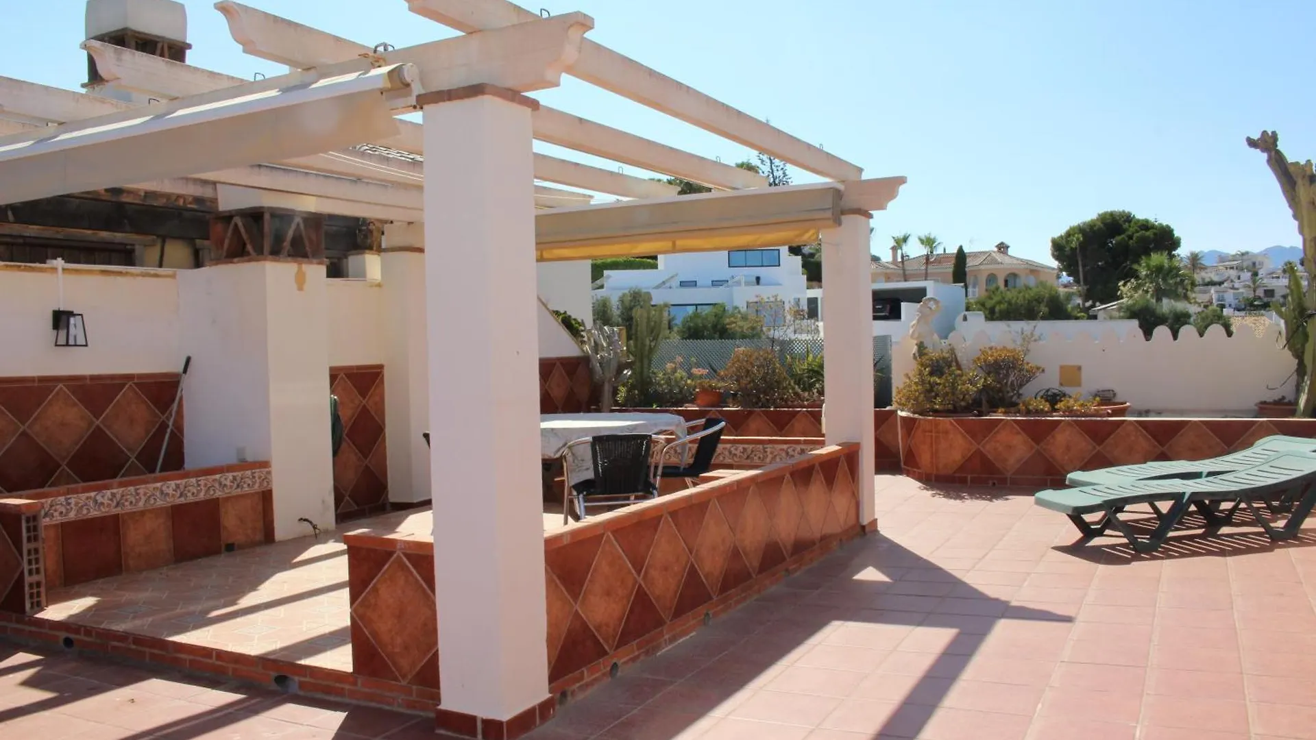 Renovated Penthouse Oasis With Sea & Mountain Views Apartment Fuengirola